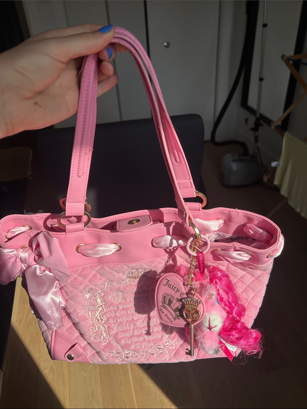 Juicy Couture Pink « cherry blossom » **CUSTOM** with Charm Keychain